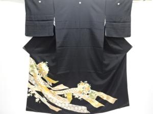 熨斗に花丸文様刺繍留袖(比翼付き)